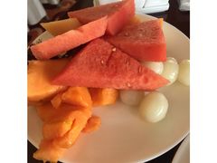 -荣誉国际酒店-云顶旋转餐厅