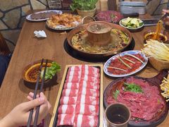 -滇翁·云南酸菜牛肉火锅(合肥首店坝上吾悦广场店)