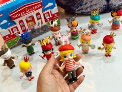 -泡泡玛特POPMART(上海环球港店)