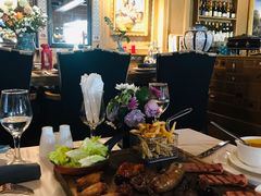 -火车头法国西餐厅