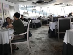 -广州塔卢特斯法国旋转餐厅