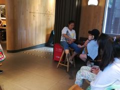 -星巴克(汾阳路店)