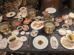 -半岛翡丽海鲜自助餐厅(观风亭店)
