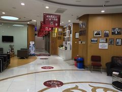 -雅悦齿科(顾村公园店)