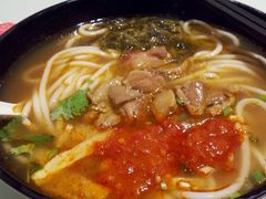 酸笋鸡腿肉粉-钰花溪(财富购物中心店)