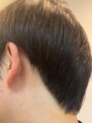 -慕艺造型烫发染发