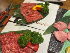 -炼火烤肉店