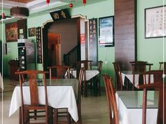 大堂-粤香村(清真川菜店)