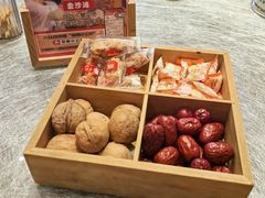 -俭寨大盘鸡·手抓肉·烧烤新疆菜(乌苏路店)