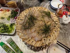 -官塘鱻鱻鱼生·潮汕生腌·砂锅粥(西马路总店)