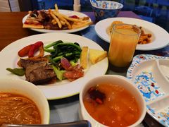 -济南香格里拉·咖啡泉自助餐厅