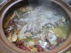 -威邵鸡煲(西华路总店)