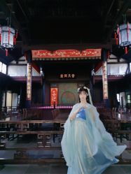 -一揽芳华汉服旗袍体验馆(拙政园店)