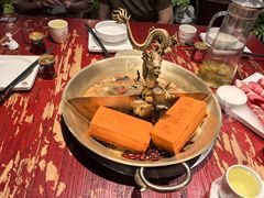 -小龙翻大江文化火锅(太古里店)