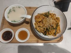 -翡翠拉面小笼包Crystal Jade(上海浦东国际机场T1店)