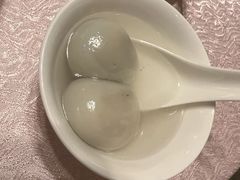桂花芝麻汤圆-天伦王朝酒店·盛华瑄餐厅