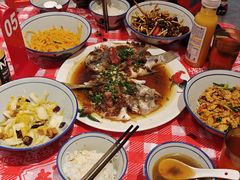 -荆九爷爆炒桥头三嫩(夫子庙店)