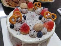 -山与蓝·轻糖鲜果蛋糕(勒泰店)
