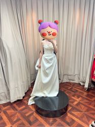 -拉瑞娜LaReine婚纱礼服高级定制
