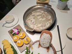 -烹然四季椰子鸡火锅(姚家园万象汇店)