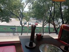 景观位-九牧鱻·渝老鬼重庆火锅(人民路店)