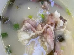 -雷祖芳老妈蹄花店