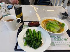 -南航明珠v2头等舱公务舱休息室