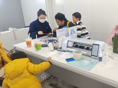 -荣耀授权专卖店(黄浦浙江中路店)