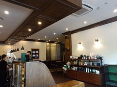 -星巴克(武汉欧利新天地店)