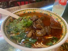 -金杨拉面王小吃面馆·牛三宝面·红烧牛肉粉