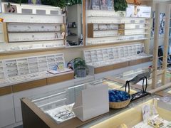 -视野联行眼镜·蔡司·控优点授权(长白万象汇店)