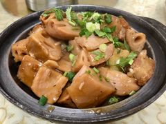 莲藕焖肉-河边私房菜