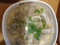 -南城香·饭香串香馄饨香(青年路店)