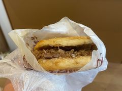 牛肉烧饼（多肉）-穆得·老周家牛肉烧饼(普利街店)