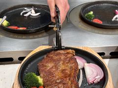 -享遇.锅姥姥牛排海鲜自助(小寨店)