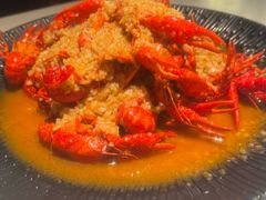 招牌蒜蓉小龙虾-红盔甲·小龙虾(天钥桥店)