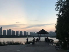 -天津梅江中心皇冠假日酒店