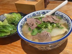 -嘻小北·兰州清汤牛肉面(太平洋森活天地店)