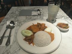 -关夫人餐厅(阳光广场店)