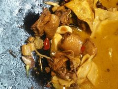 -每食每刻·皖北新民地锅鸡
