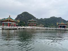 -星湖旅游景区七星岩