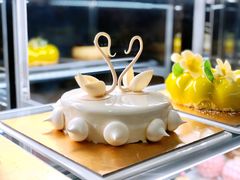 天鹅蛋糕-粤海喜来登酒店·&More聚驿(天河城店)