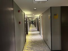-成都太古里总府王府井亚朵X酒店