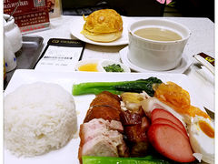 -香港新发烧腊茶餐厅(万象店)