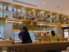 -雍和会海鲜姿造自助(湖东路店)