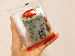 -上海虹口糕团(福州路店)