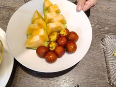 -江间有味·拼烧·鱼鲜·粤式靓汤(汉口江滩店)