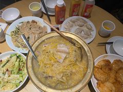 -关东小磨东北菜(上海长风大悦城店)