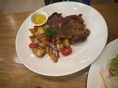 -柏斯图德国餐吧(馆陶路德国风情街店)