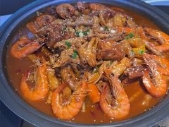 -徐记小怪兽肉蟹煲店(哈西万达金街店)